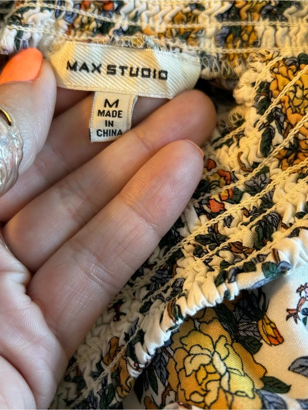 Max Studio white yellow blue floral print tiered mini skirt smocked waist size M - Picture 4 of 8